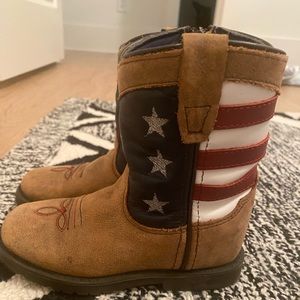 Toddler boys brown and American flag cowboy boots. Zipper on side